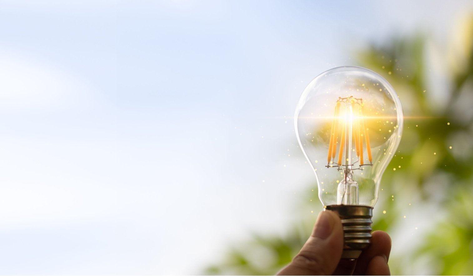 mitos-de-las-companias-electricas-lo-que-debes-saber-antes-de-contratar